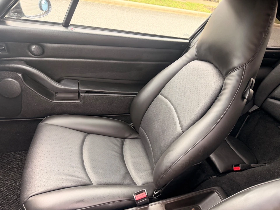 1995 Porsche 993 Carrera - Image 21 of 29