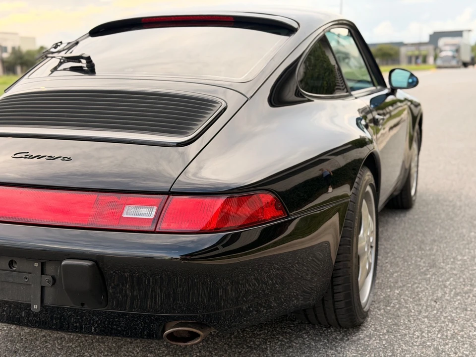 1995 Porsche 993 Carrera - Image 11 of 29