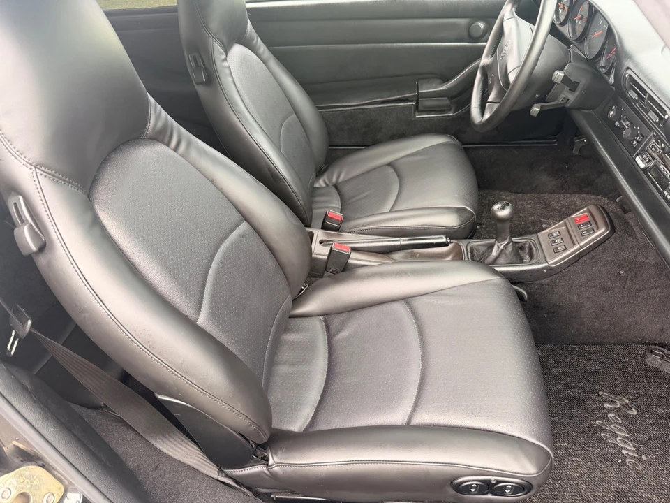 1995 Porsche 993 Carrera - Image 18 of 29