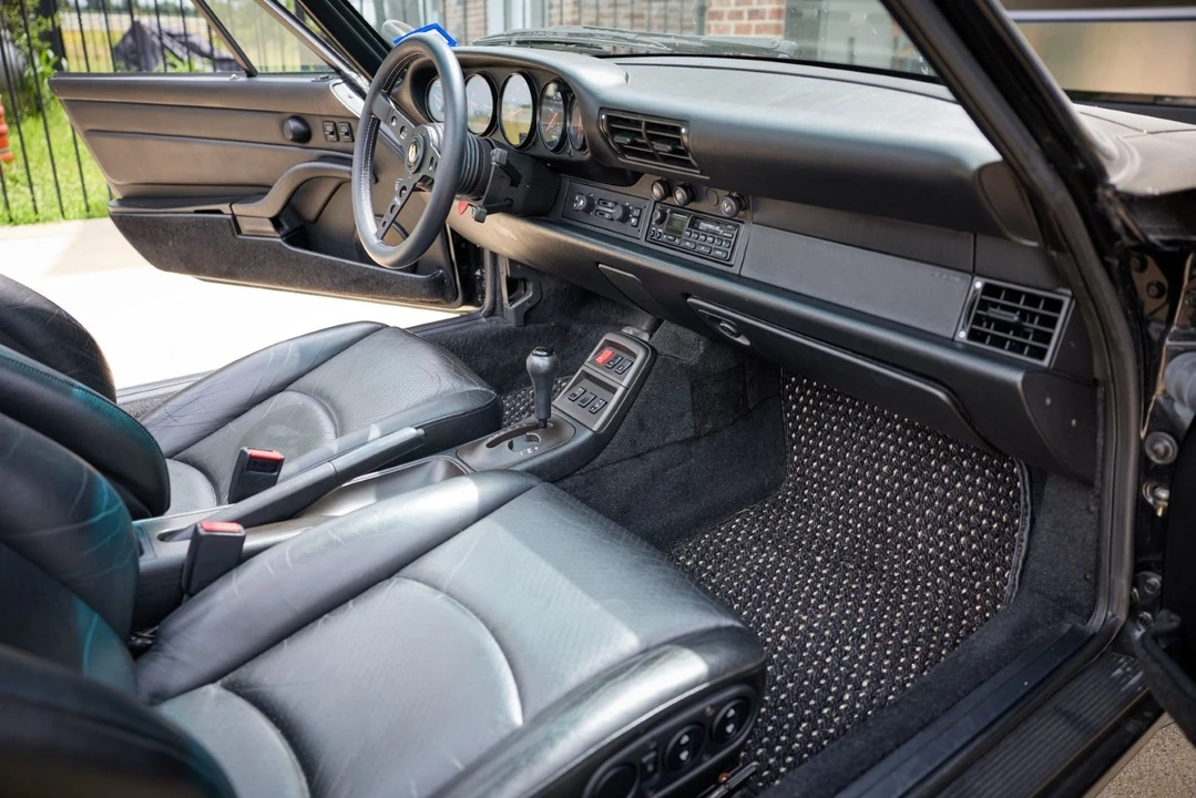1995 Porsche 993 Carrera - Image 8 of 30