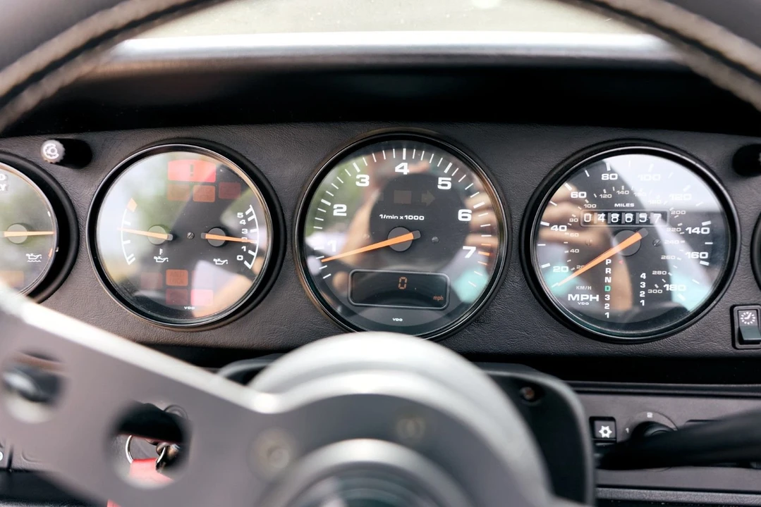 1995 Porsche 993 Carrera - Image 23 of 30