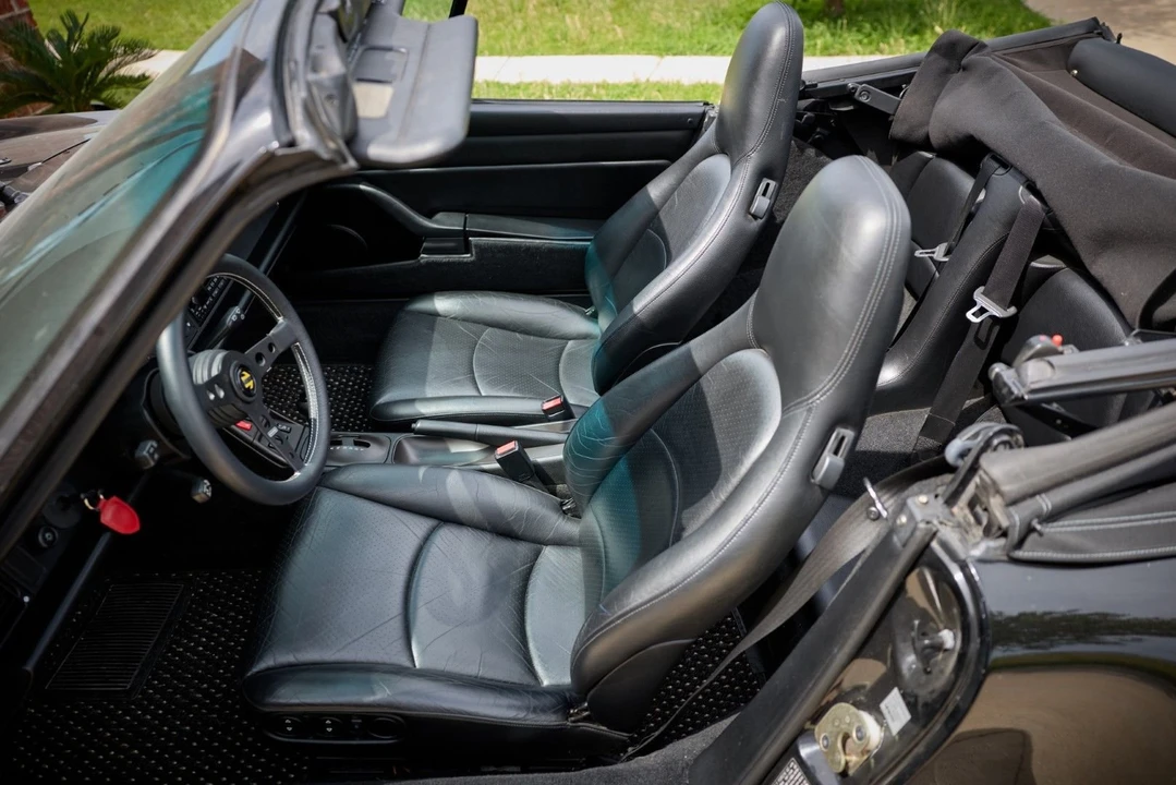 1995 Porsche 993 Carrera - Image 13 of 30