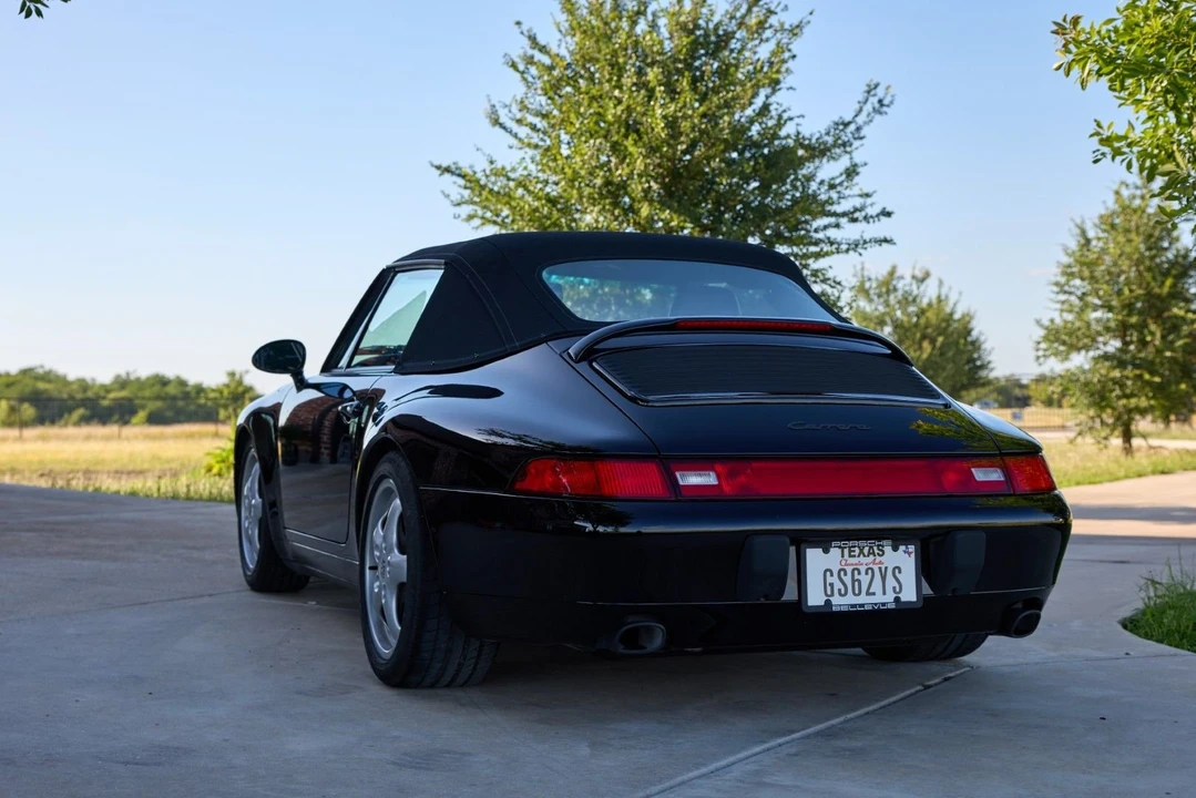 1995 Porsche 993 Carrera - Image 22 of 30