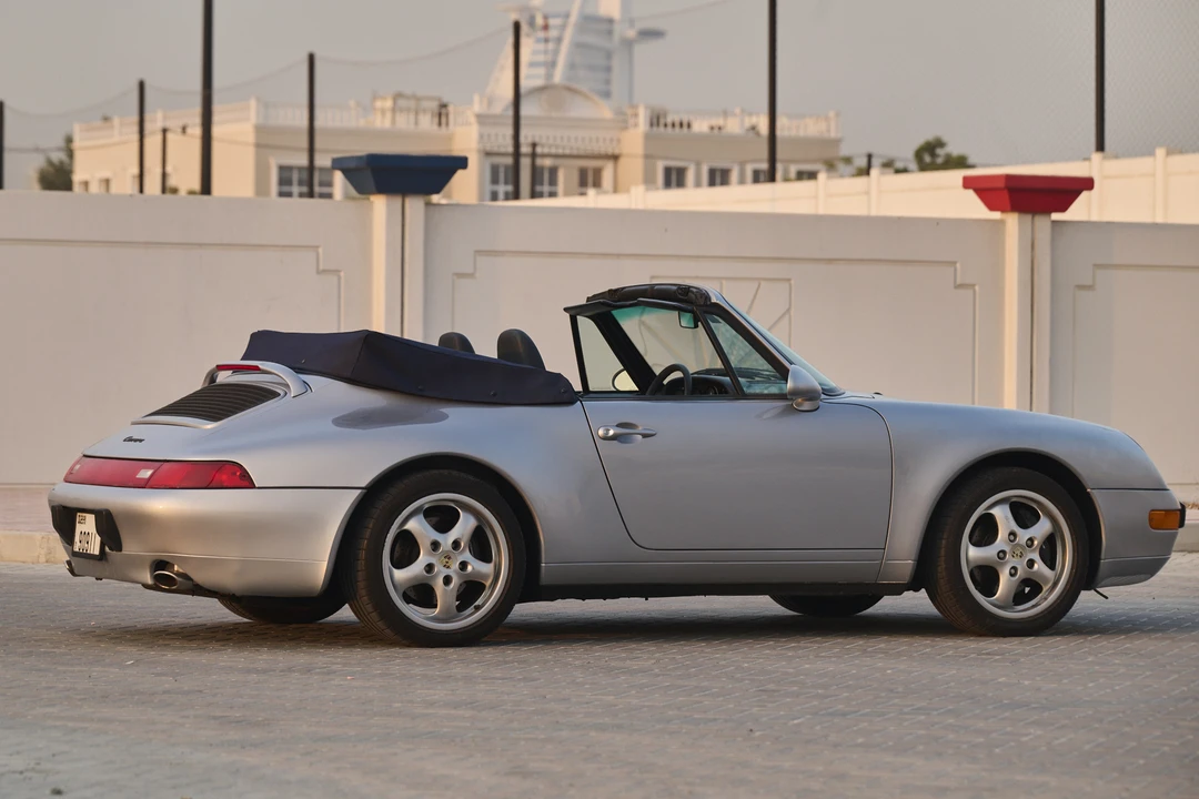1995 Porsche 993 Carrera - Image 10 of 31