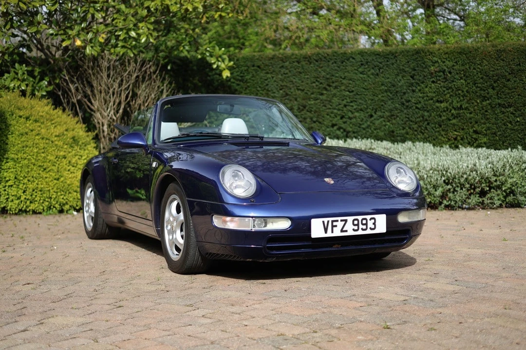 1995 Porsche 993 Carrera 4 - Image 3 of 30