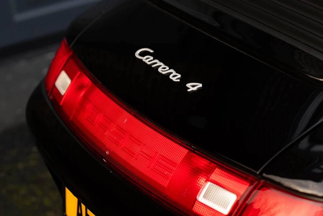 1995 Porsche 993 Carrera 4 - Image 14 of 31