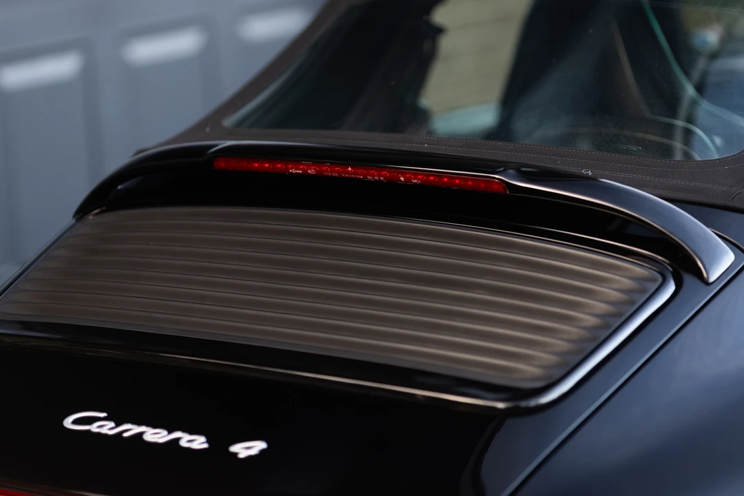 1995 Porsche 993 Carrera 4 - Image 25 of 31