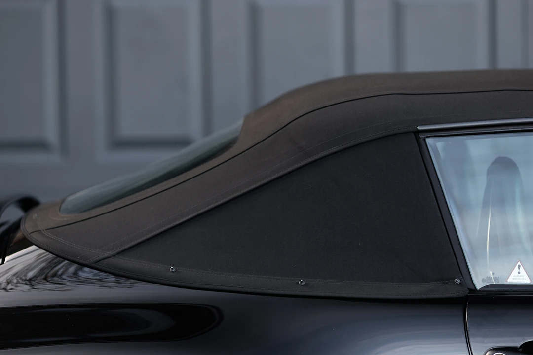 1995 Porsche 993 Carrera 4 - Image 28 of 31