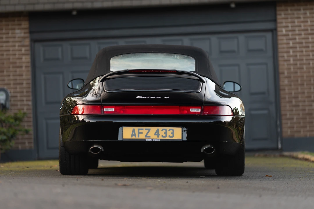 1995 Porsche 993 Carrera 4 - Image 6 of 31