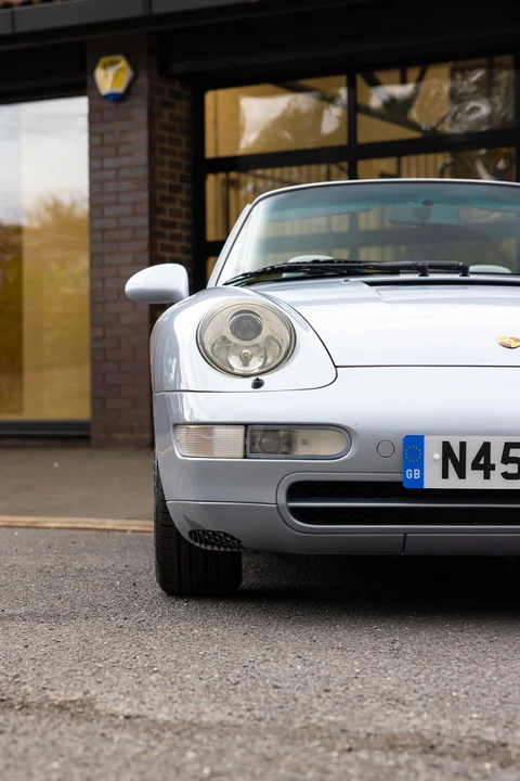 1995 Porsche 993 Carrera 4 - Image 15 of 31