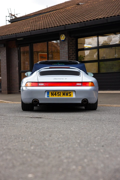 1995 Porsche 993 Carrera 4 - Image 22 of 31
