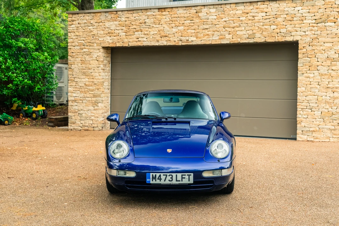 1995 Porsche 993 Carrera 4 - Image 2 of 31