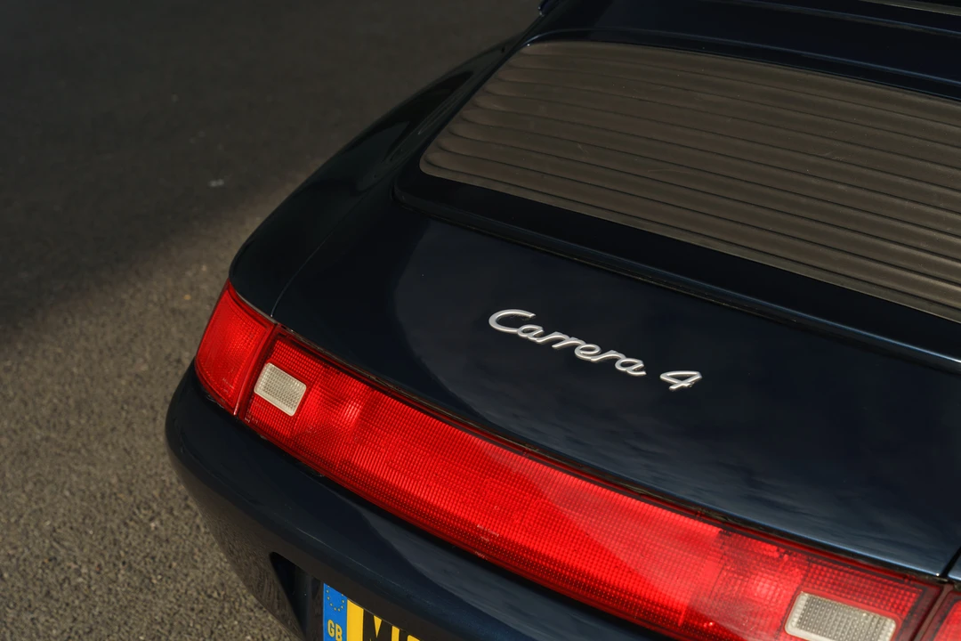 1995 Porsche 993 Carrera 4 - Image 26 of 31