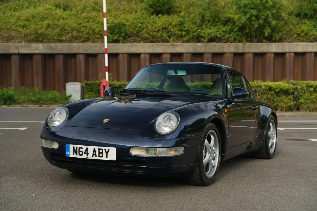1995 Porsche 993 Carrera 4 - Image 9 of 31