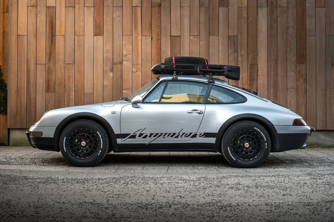 1995 Porsche 993 Carrera 4 - Image 4 of 31