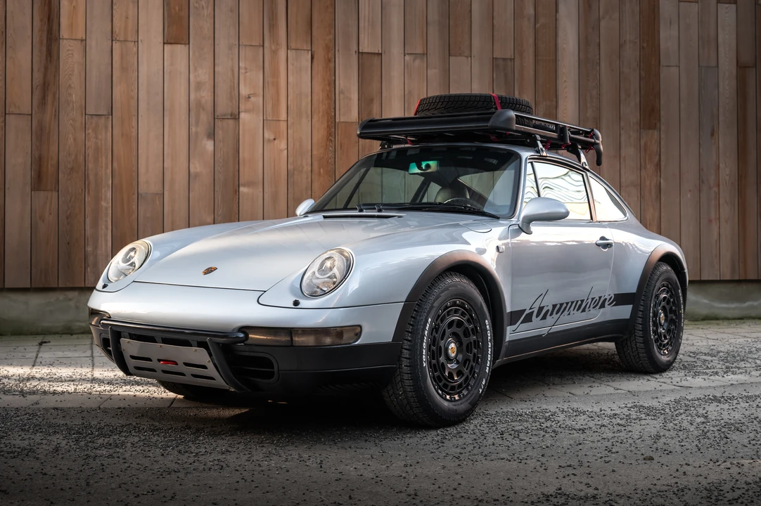 1995 Porsche 993 Carrera 4 - Image 10 of 31