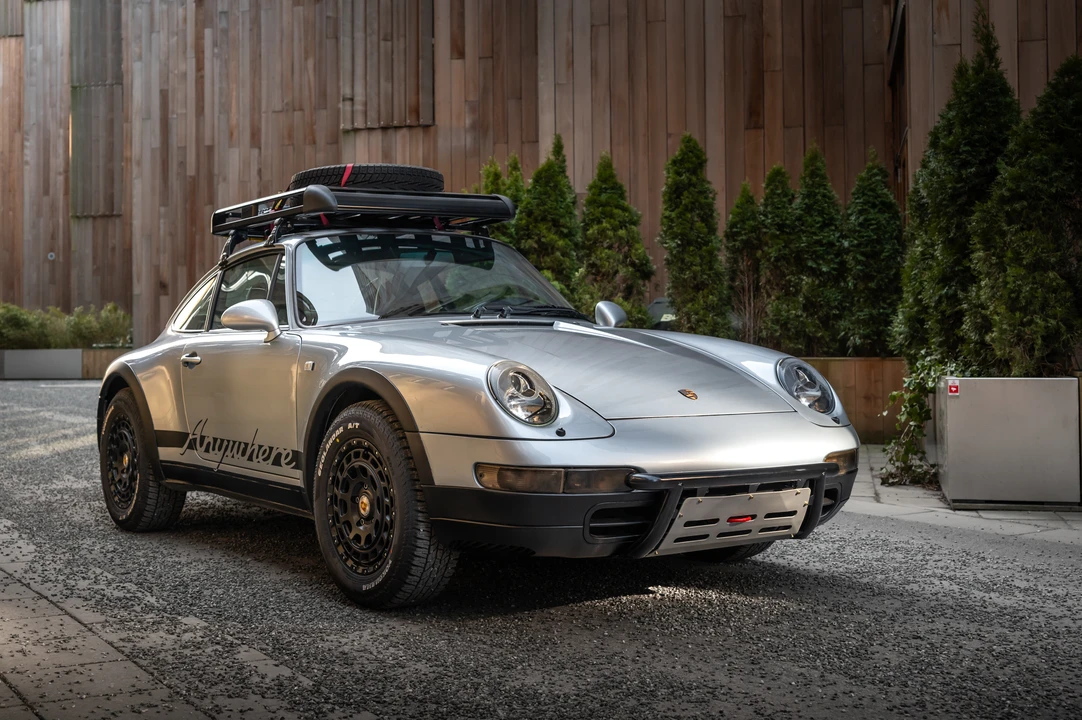 1995 Porsche 993 Carrera 4 - Image 15 of 31