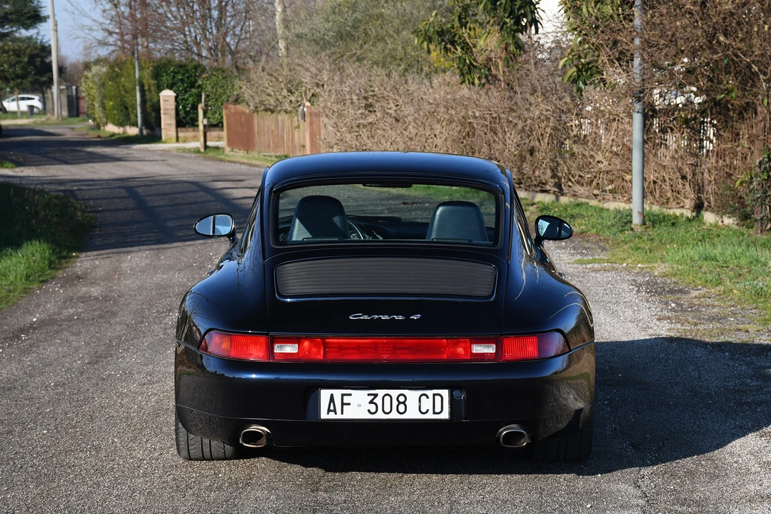 1995 Porsche 993 Carrera 4 - Image 14 of 31