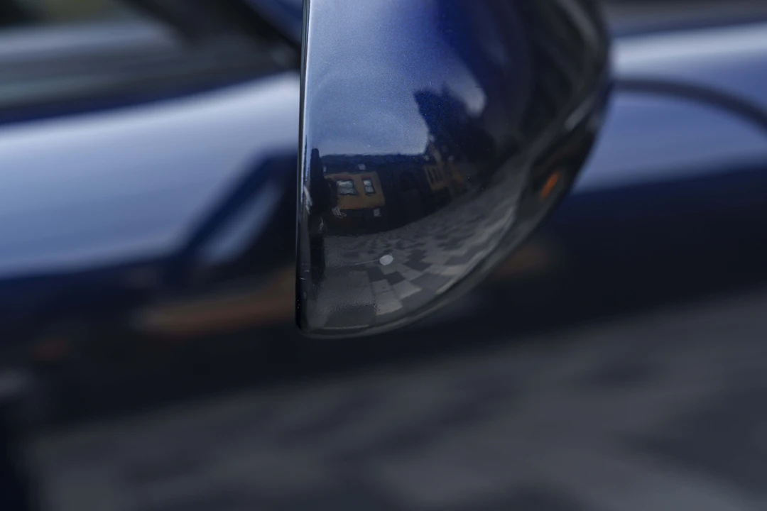 1995 Porsche 993 Carrera 4 - Image 11 of 31