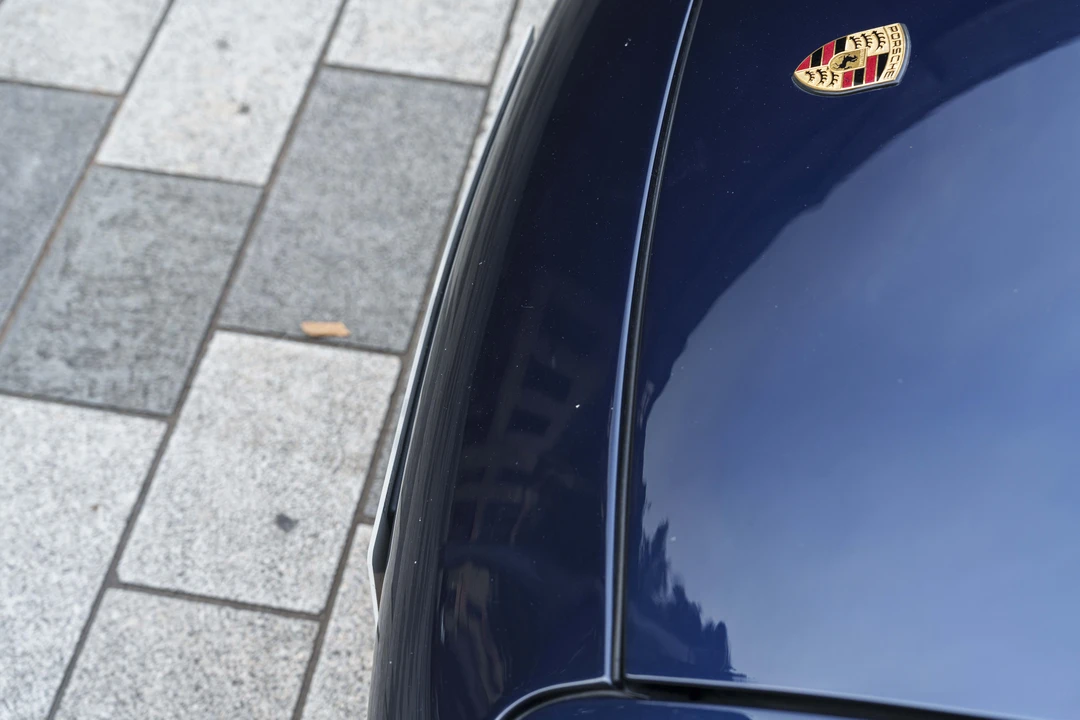 1995 Porsche 993 Carrera 4 - Image 15 of 31