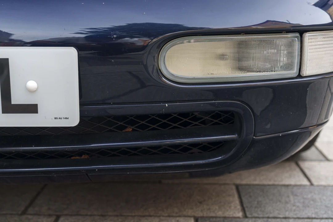 1995 Porsche 993 Carrera 4 - Image 30 of 31