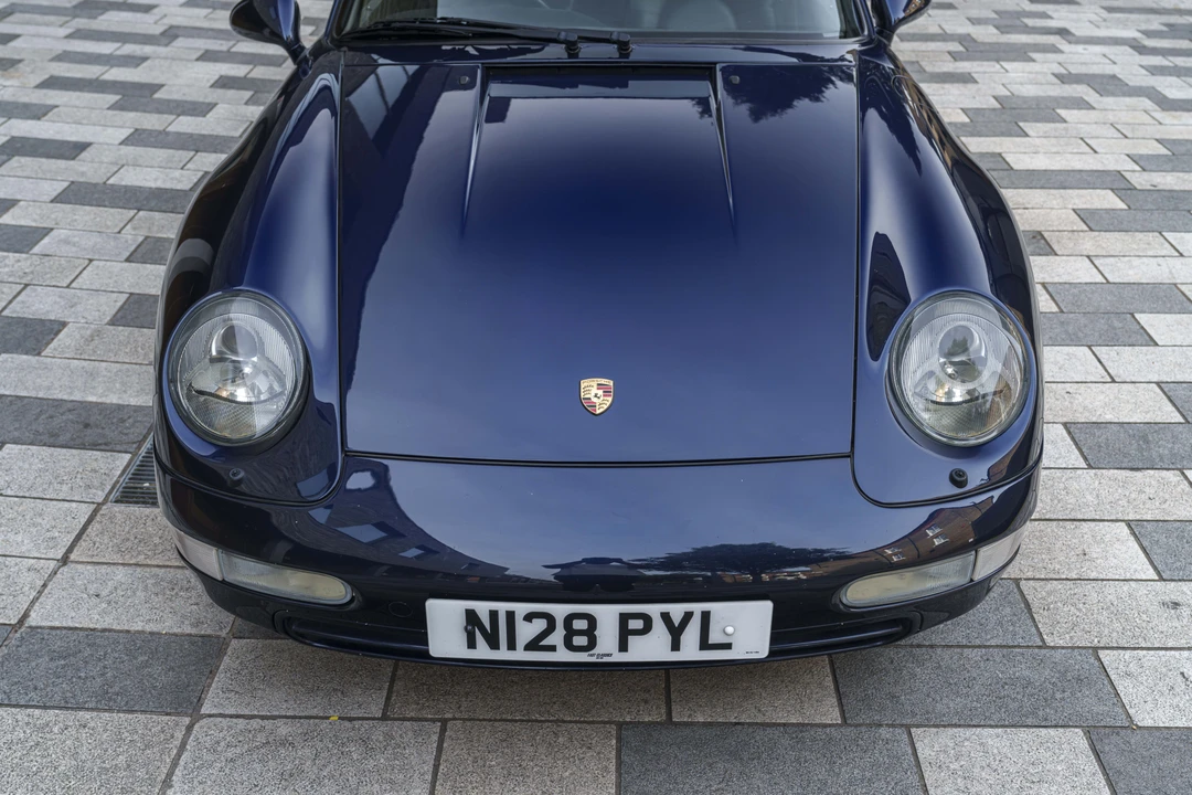 1995 Porsche 993 Carrera 4 - Image 22 of 31