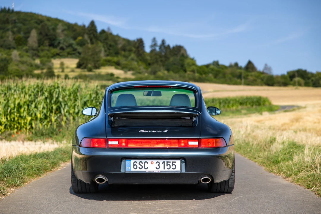 1995 Porsche 993 Carrera 4 - Image 12 of 31