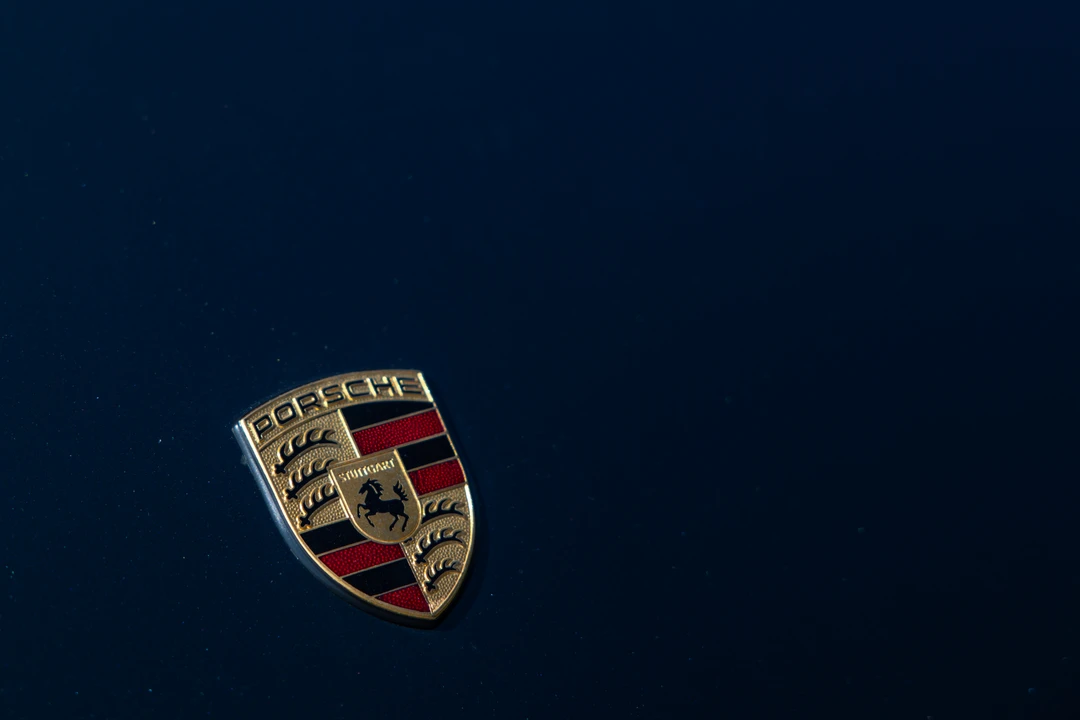 1995 Porsche 993 Carrera 4 - Image 23 of 31
