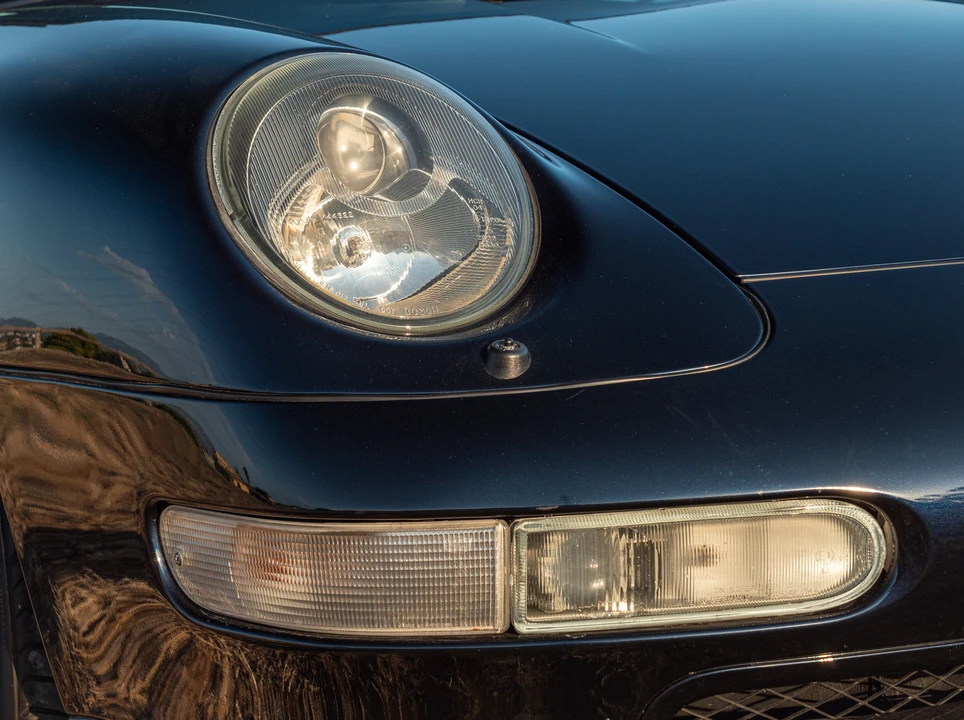 1995 Porsche 993 Carrera - Image 14 of 31