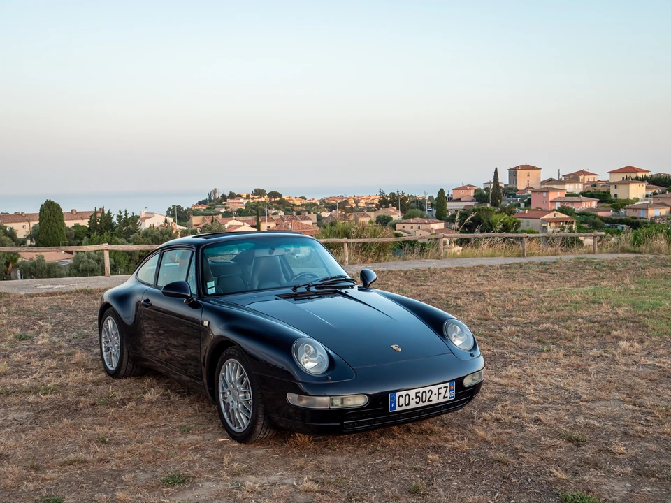 1995 Porsche 993 Carrera - Image 8 of 31