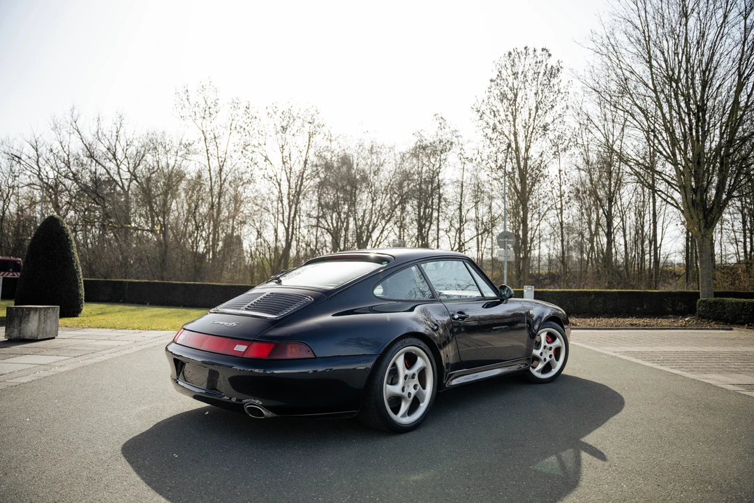 1995 Porsche 993 Carrera 4S - Image 7 of 31