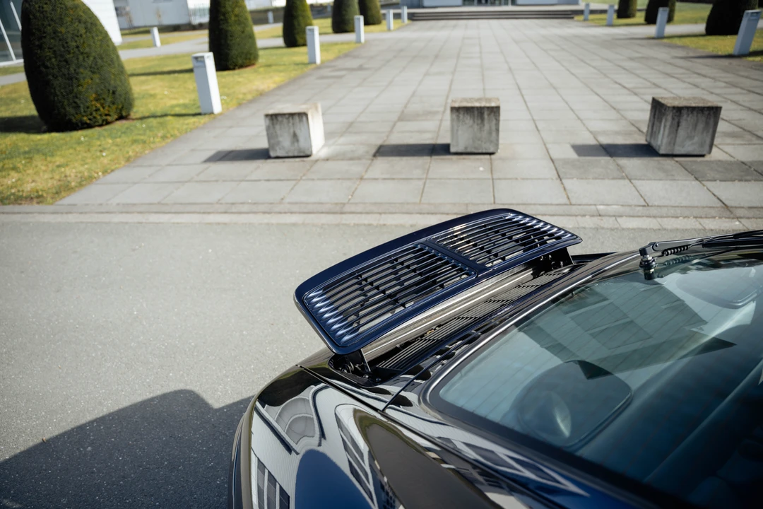 1995 Porsche 993 Carrera 4S - Image 11 of 31