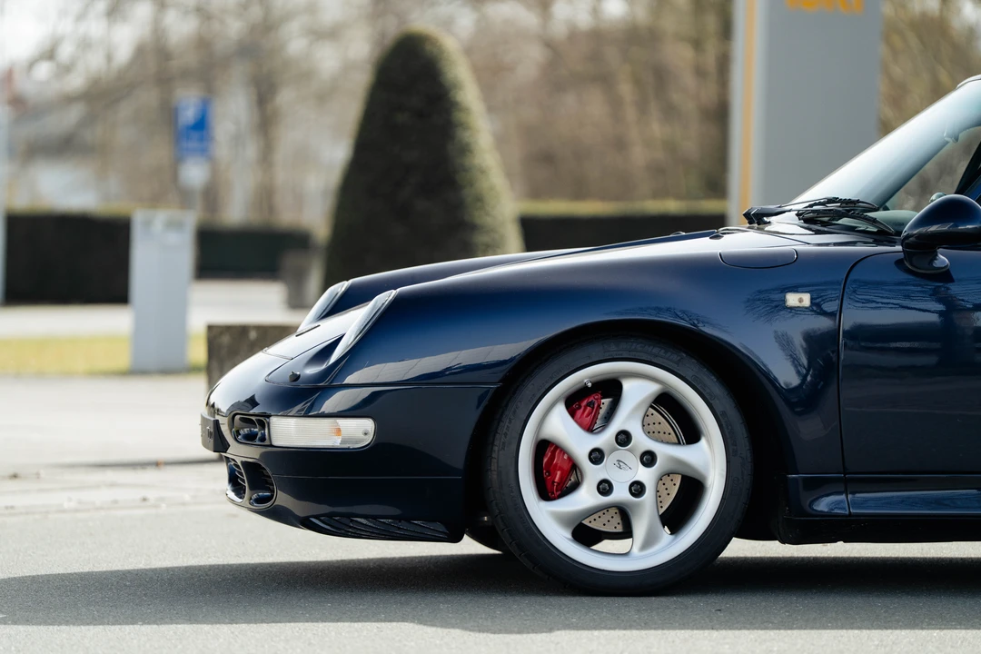 1995 Porsche 993 Carrera 4S - Image 28 of 31