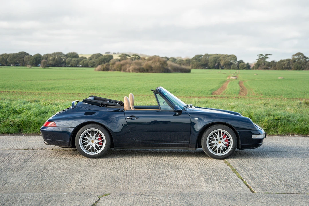 1995 Porsche 993 Carrera - Image 13 of 31