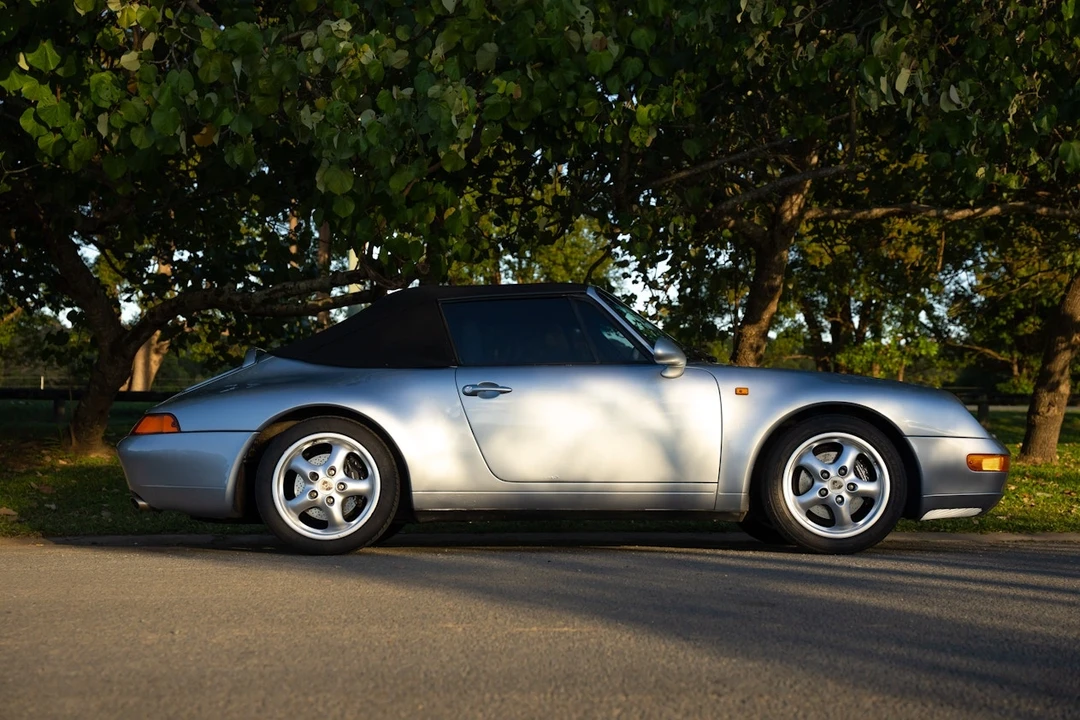 1995 Porsche 993 Carrera - Image 8 of 9