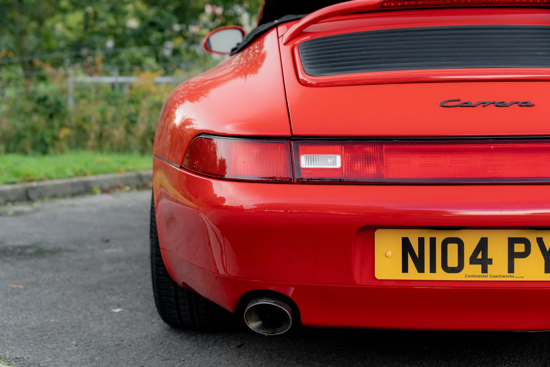 1995 Porsche 993 Carrera - Image 14 of 31