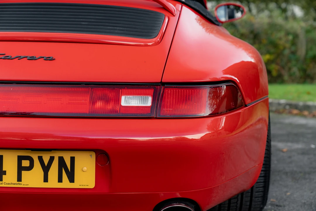 1995 Porsche 993 Carrera - Image 18 of 31