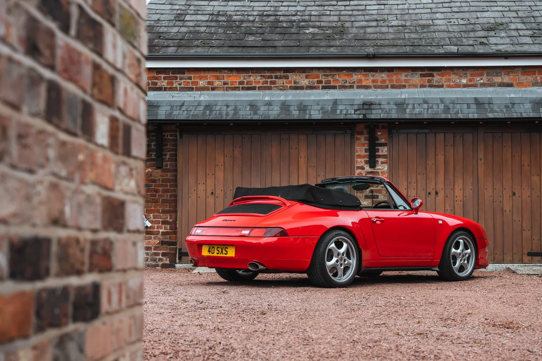 1995 Porsche 993 Carrera - Image 17 of 31
