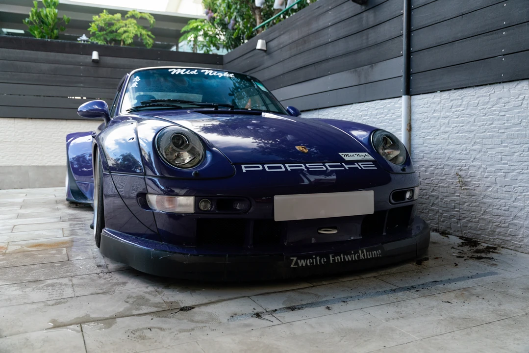 1995 Porsche 993 Carrera - Image 14 of 31