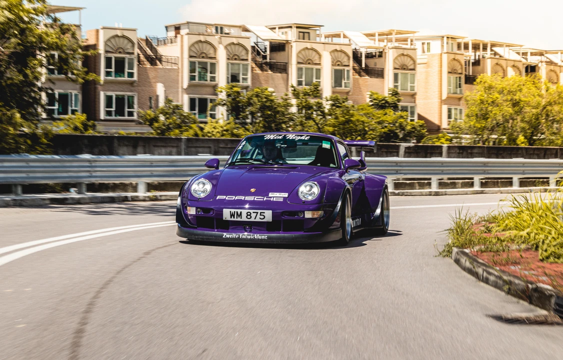 1995 Porsche 993 Carrera - Image 8 of 31