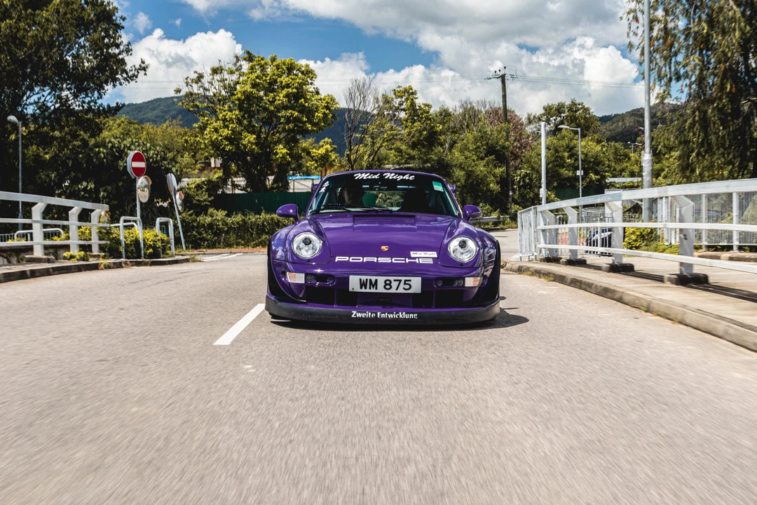 1995 Porsche 993 Carrera - Image 10 of 31