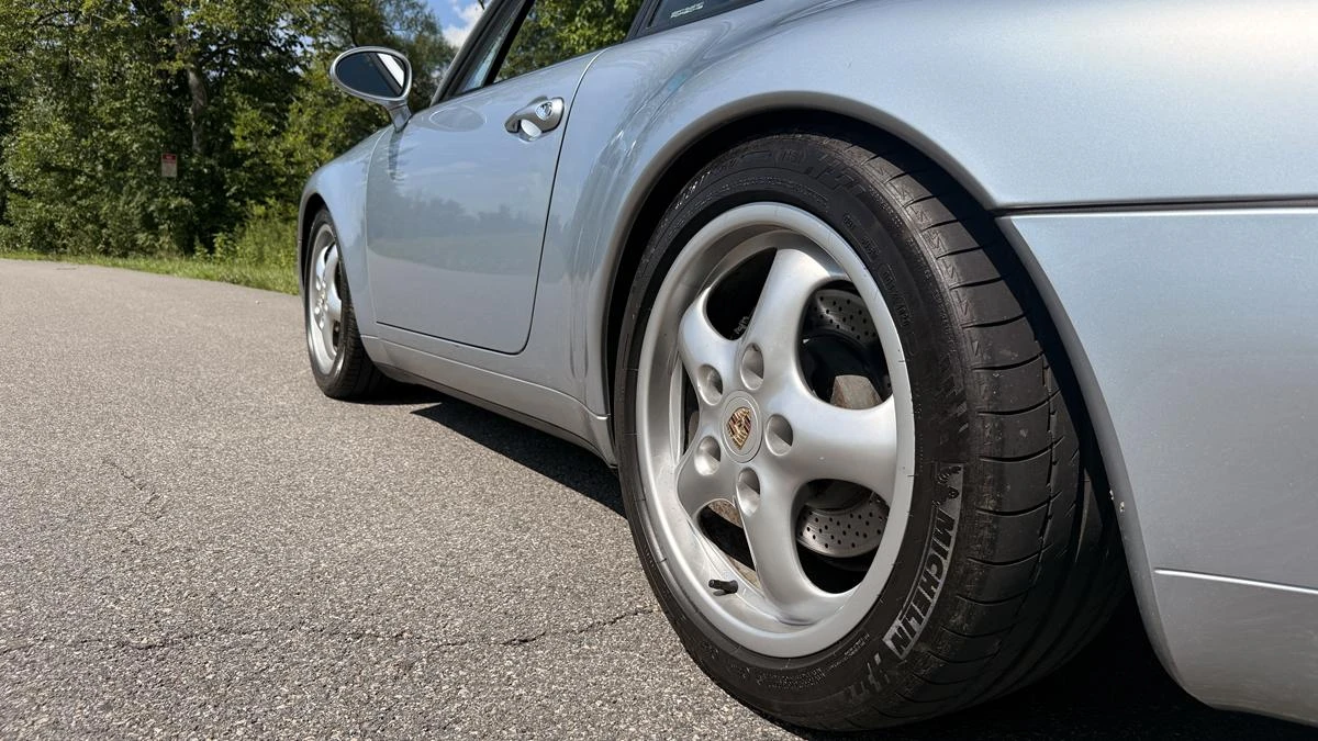 1995 Porsche 993 Carrera - Image 14 of 29