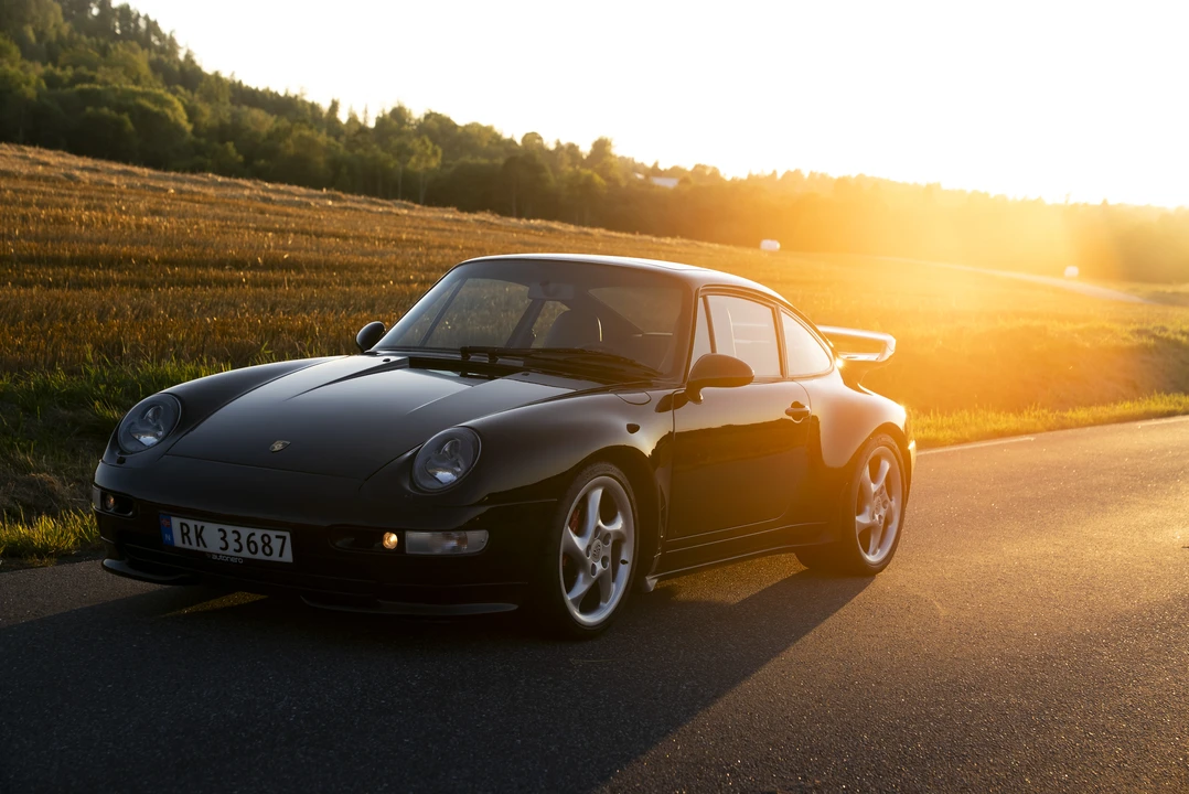 1995 Porsche 993 Carrera - Image 24 of 31