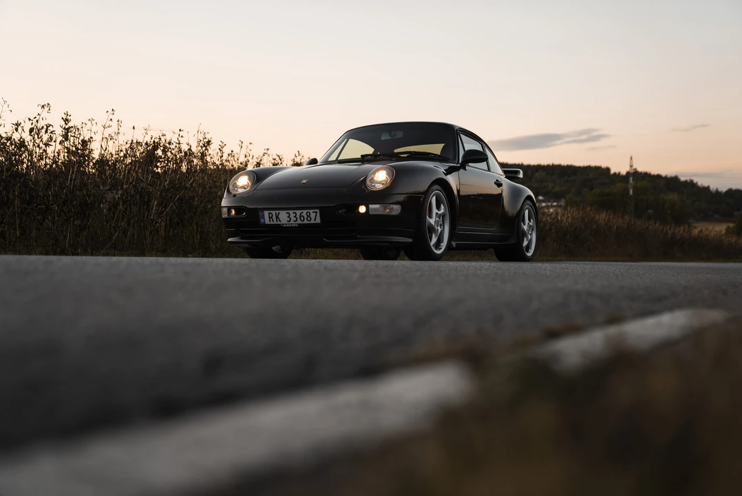 1995 Porsche 993 Carrera - Image 30 of 31