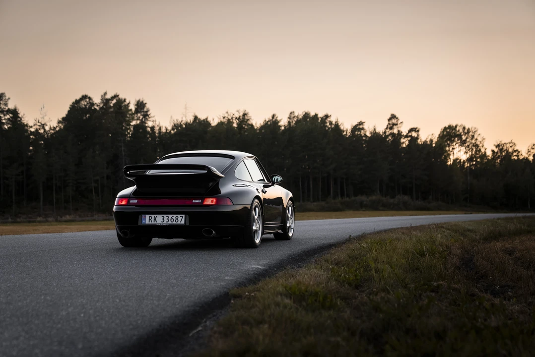 1995 Porsche 993 Carrera - Image 19 of 31