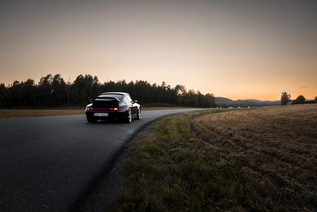 1995 Porsche 993 Carrera - Image 31 of 31