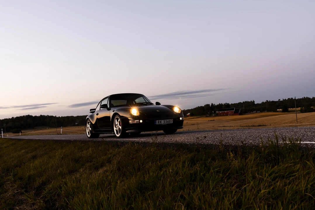 1995 Porsche 993 Carrera - Image 22 of 31