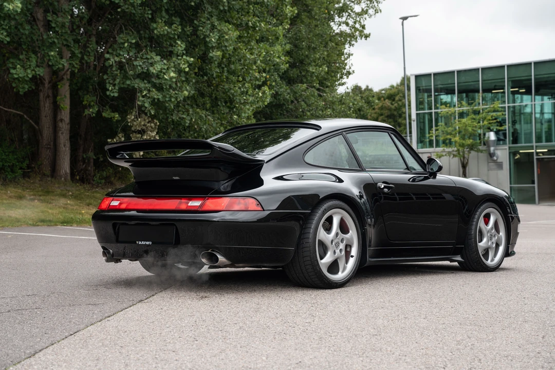 1995 Porsche 993 Carrera - Image 13 of 31
