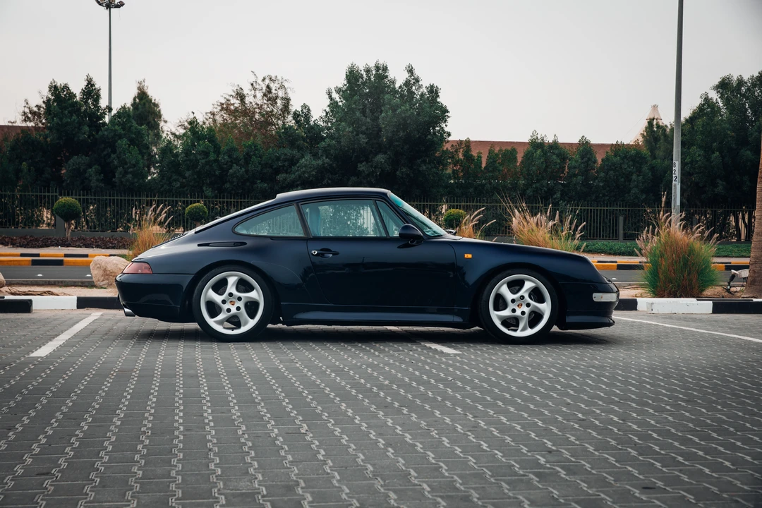 1995 Porsche 993 Carrera - Image 4 of 31