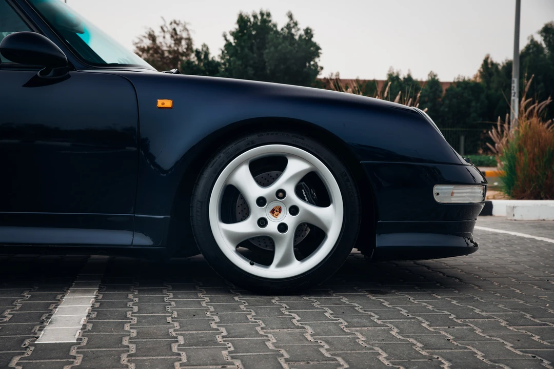 1995 Porsche 993 Carrera - Image 22 of 31